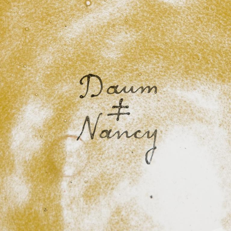 An early 20th-century French glass bonbonnière by Daum Nancy.