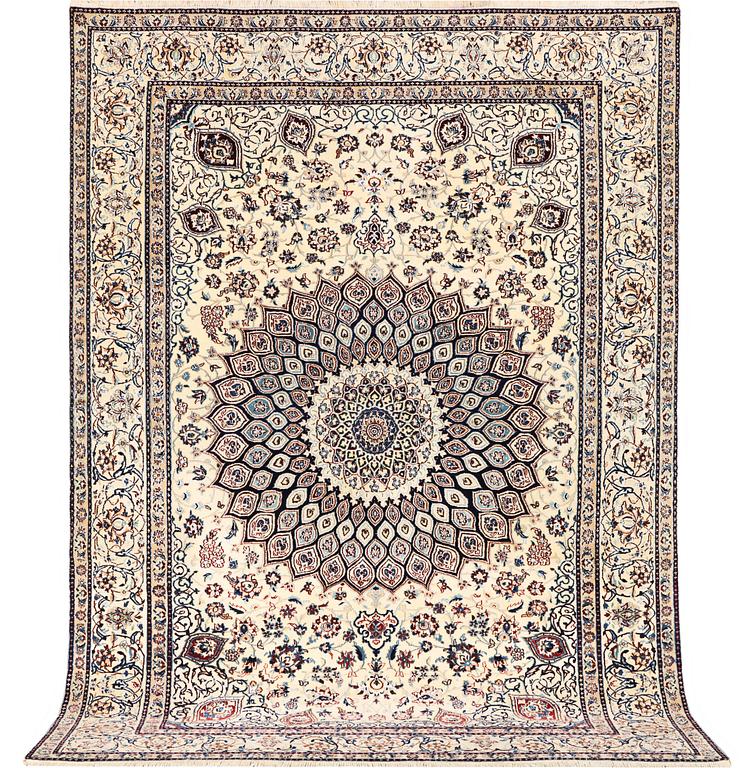 A part silk Nain carpet, 9LA, a. 344 x 245 cm.