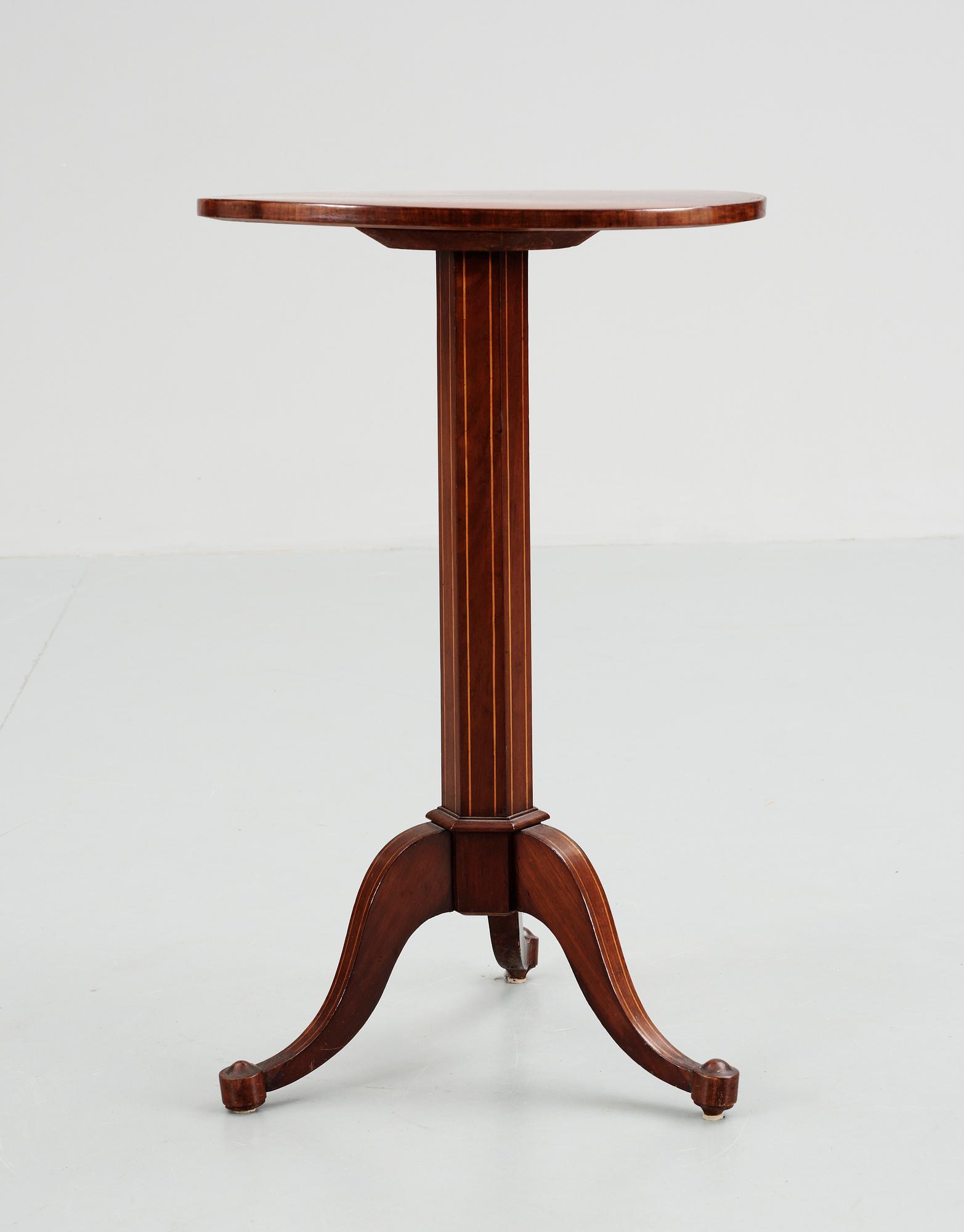 PELARBORD, empire, 1800-talets första hälft/mitt.