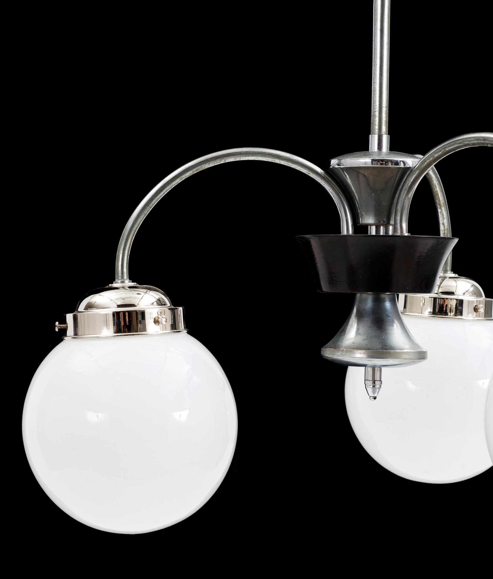 TAKLAMPA, funkis, 1930/40-tal. H 70.