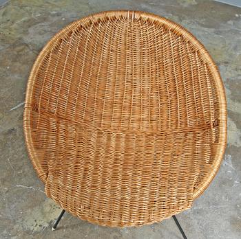 KORGFÅTÖLJ, 1900-talets andra hälft.