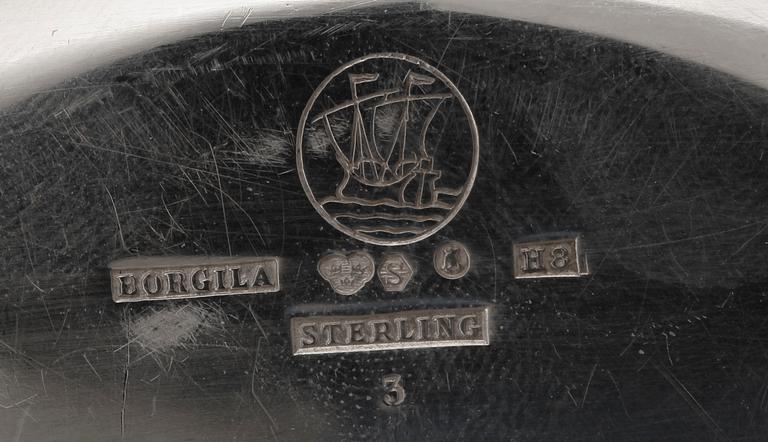 TALLRIKAR, ett par, sterlingsilver, Borgila, Stockholm 1931-34. Totalvikt ca 430 gram.