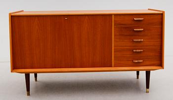 SIDEBOARD, 1900-talets andra hälft.