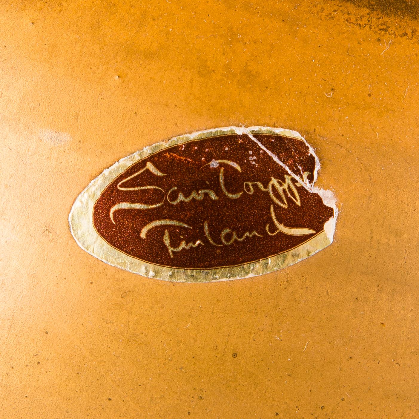 BORDSLAMPA, SAVITORPPA, rödlera, signerad KAGE, Kauko Forsvik, Finland. 1970/80-tal.