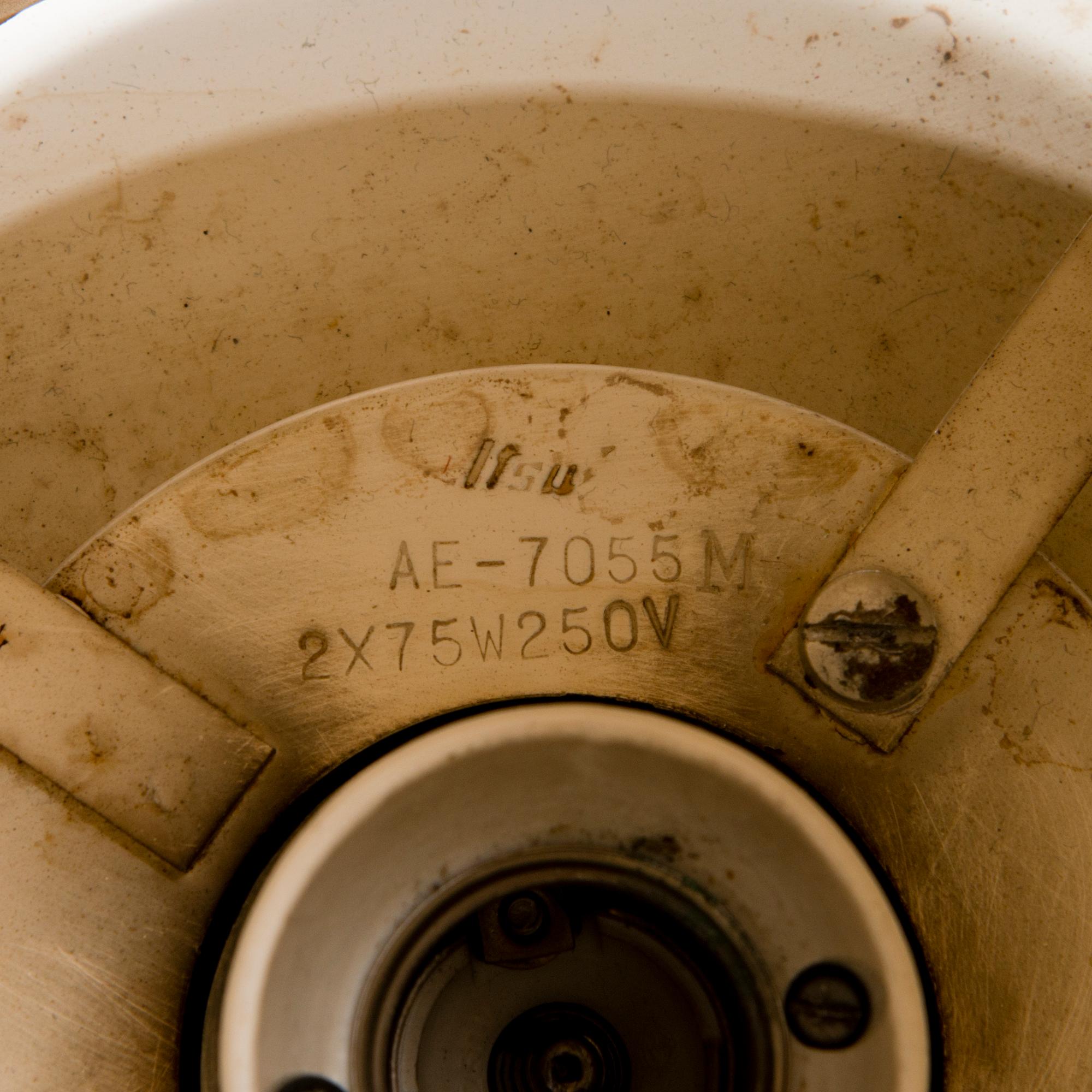 ALVAR AALTO, kattovalaisin, malli AE-7055, Itsu 1960-luku.