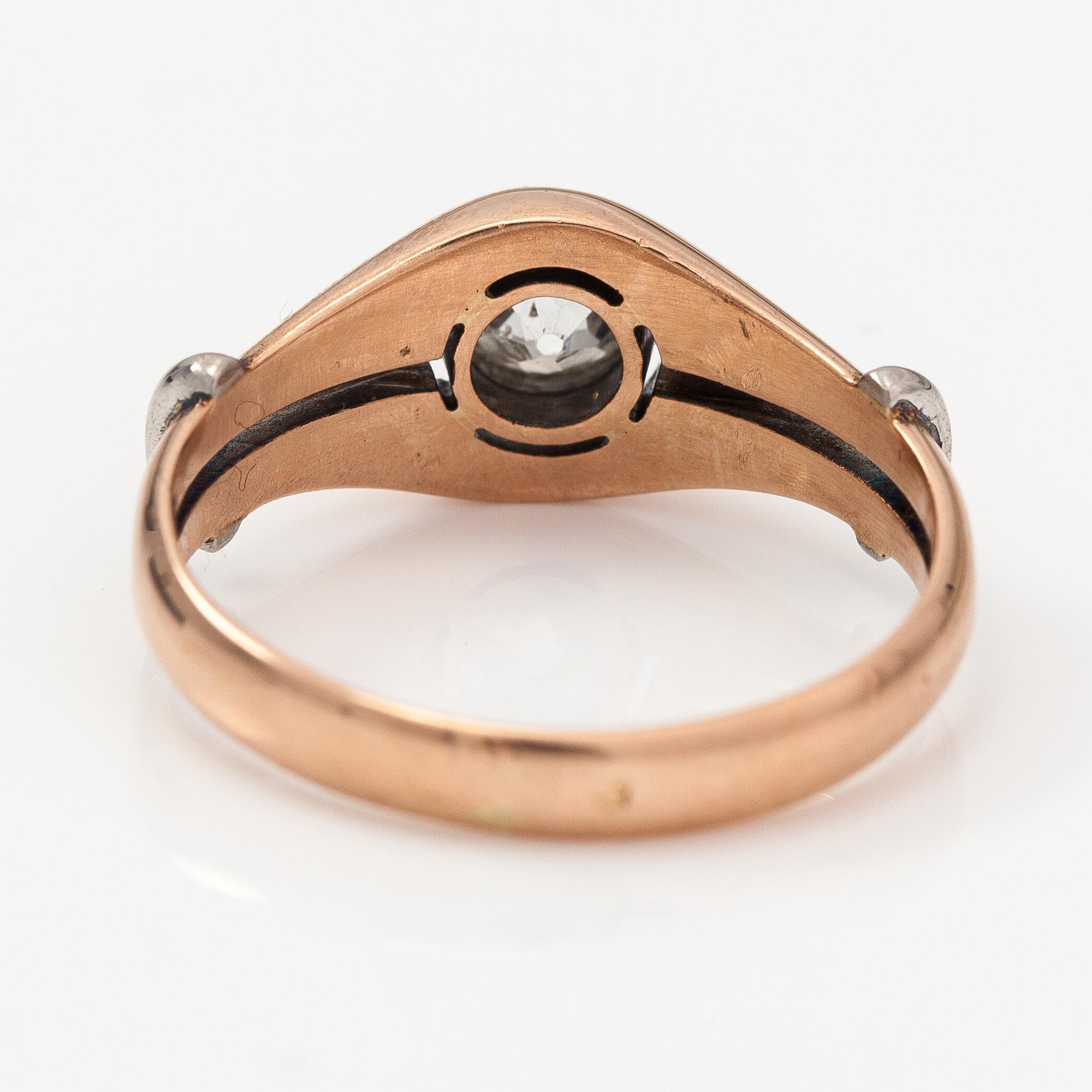 A 14K gold ring with a ca. 0.66 ct old-cut diamond.