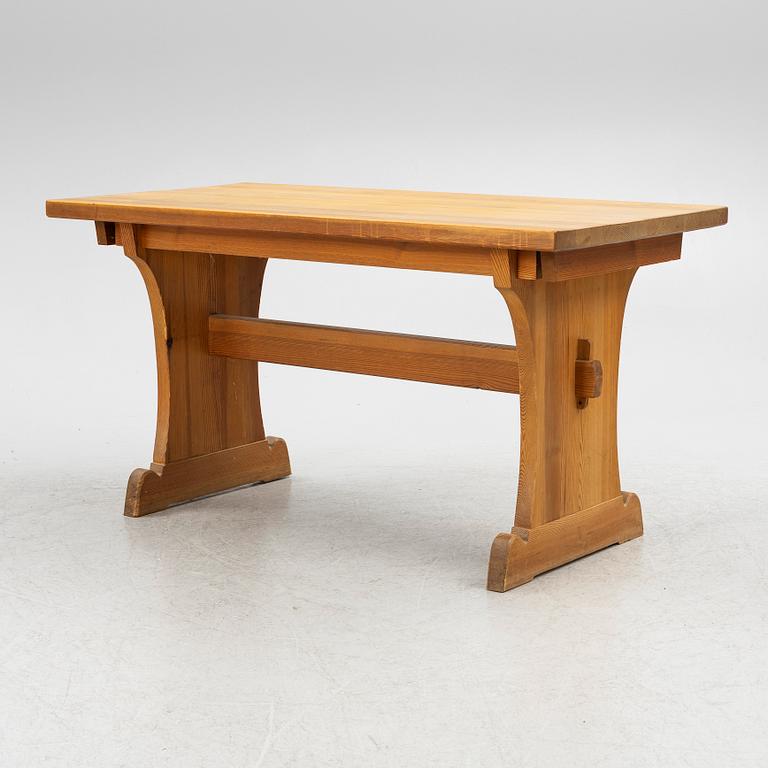 Nordiska Kompaniet, a "Lovö" dining table, 1940s.