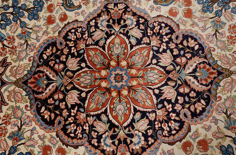 MATTA, Yazd. old, 236 x 163 cm.