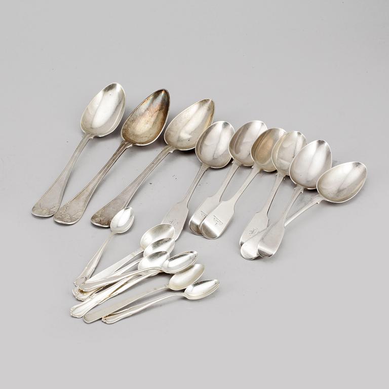 BESTICK, silver, 3+4+2+6+2, bl.a. GAB 1945. Total vikt ca 571g.