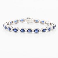 Bracelet 18K white gold with oval faceted sapphires and round brilliant-cut diamonds.