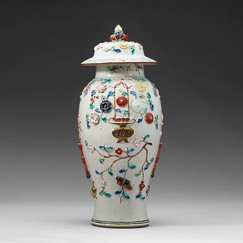 474B. A famille rose porcelain vase and cover, Qingdynasty, circa 1800.