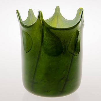 TIINA NORDSTRÖM, a 'Green swirl' art glass signed Tiina Nordström Nuutajärvi 1996.