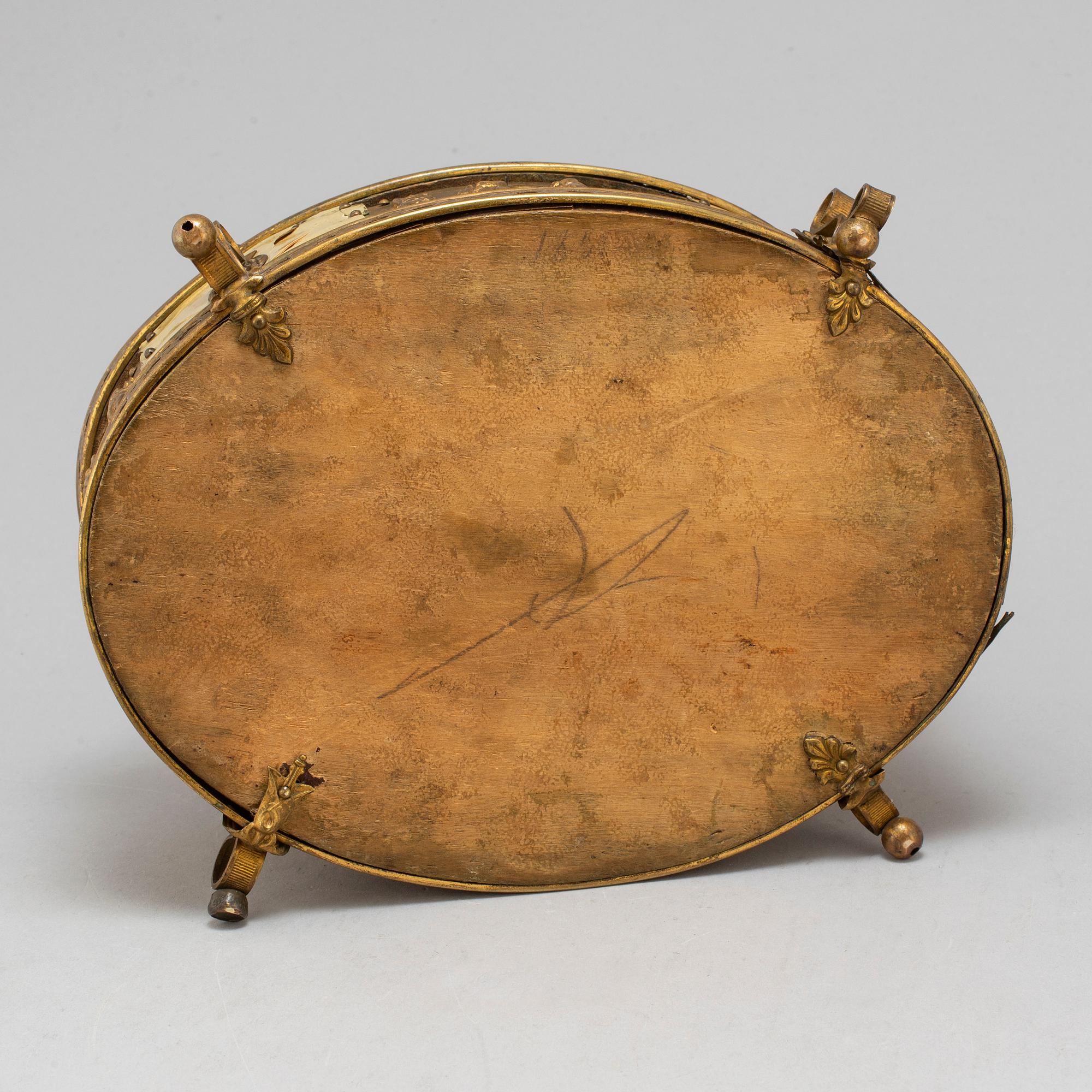 A Baroque style late 19th century box.