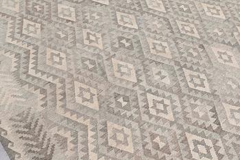 A CARPET, Kilim, ca 369 x 280 cm.