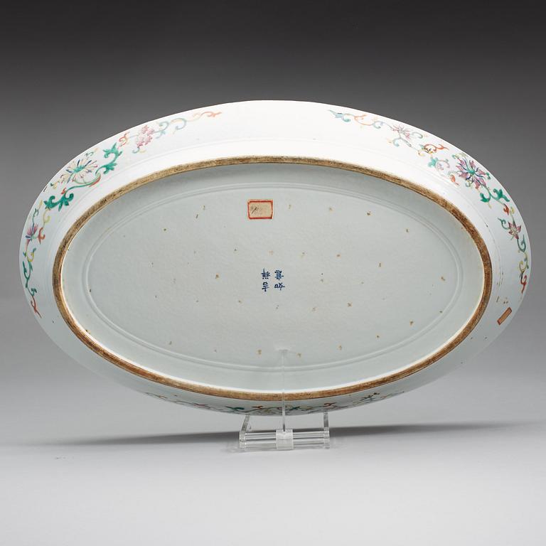 FAT, porslin. Qingdynastin, 1800-tal.