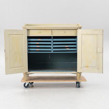 Sideboard, Late Gustavian, first half of the 19th century.