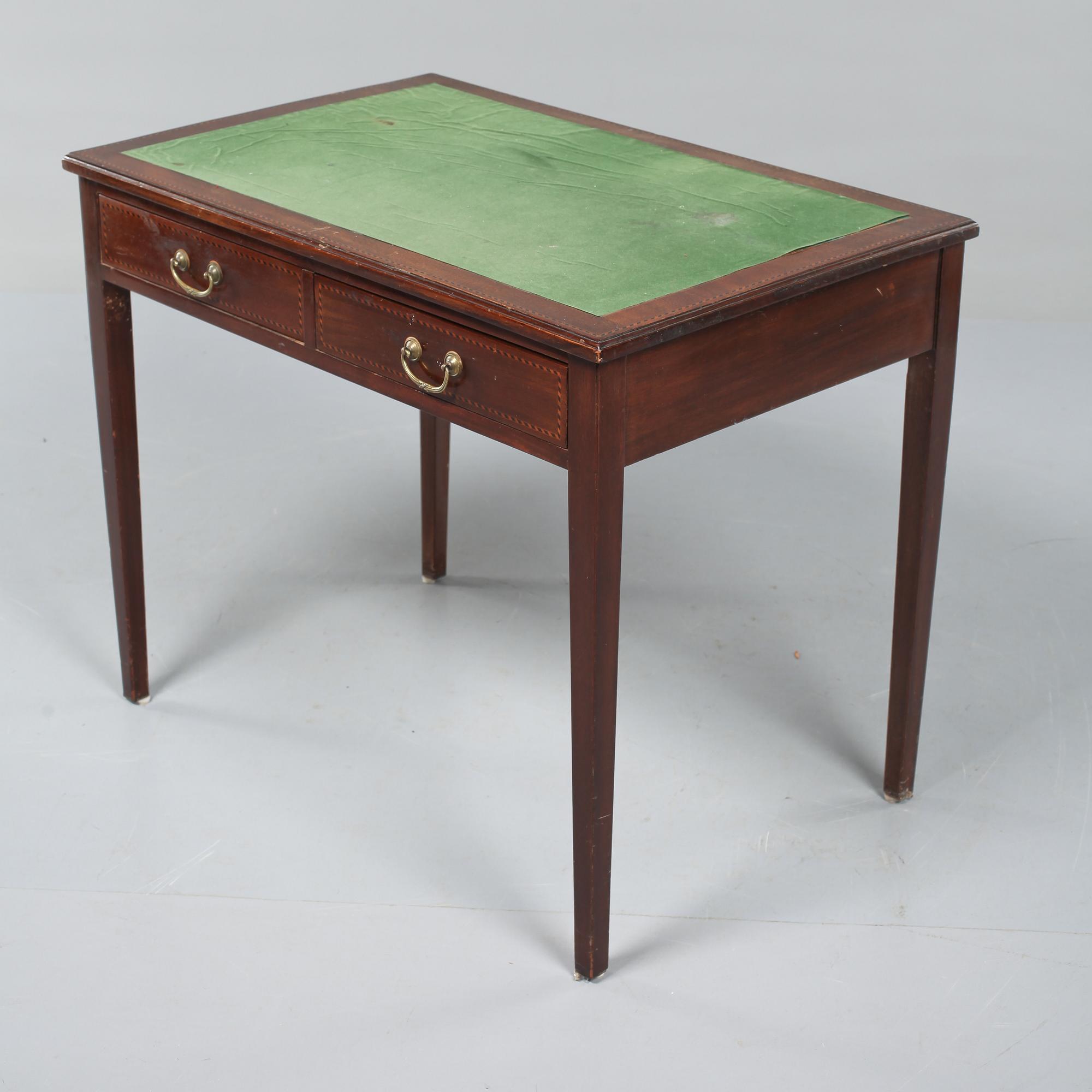 SKRIVBORD, 1900-talets första hälft.