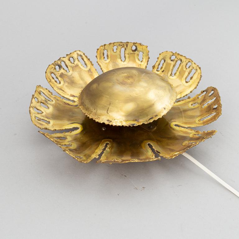 Svend Aage Holm-Sørensen, a brass wall light, Holm-Sørensen & Co, Denmark, 1960s.