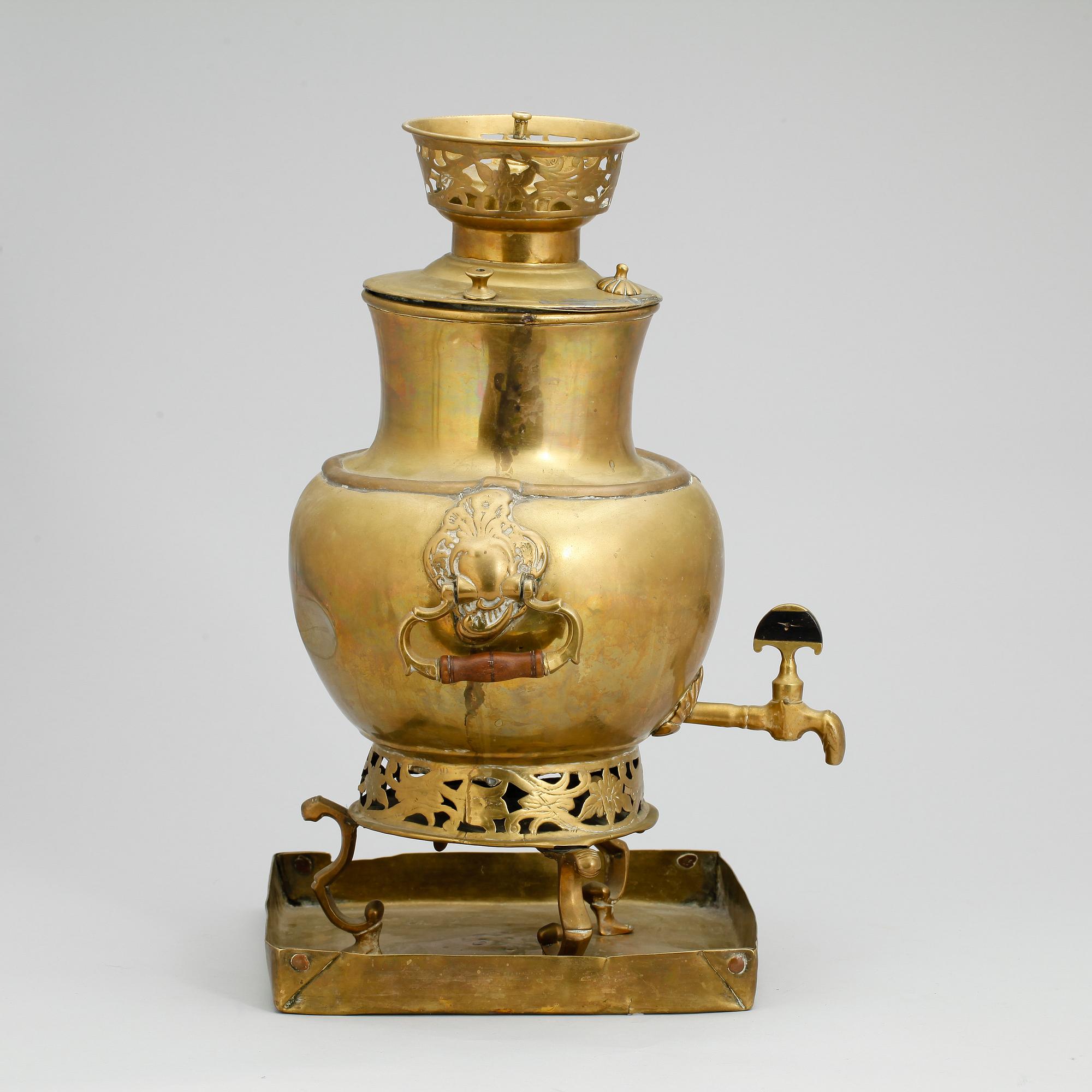SAMOVAR, 1800-tal.