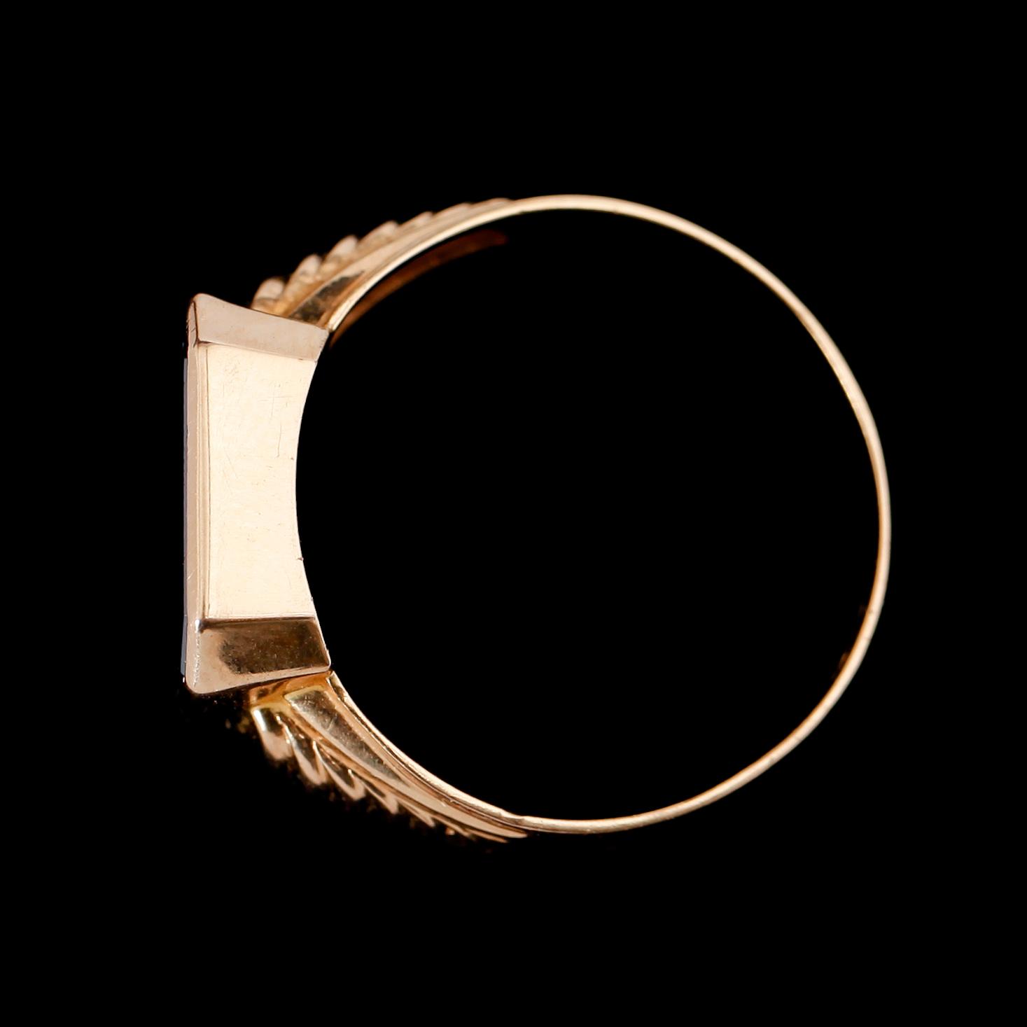 RING, 18 k, guld, K&BC, 1953. Total vikt ca 5 g.