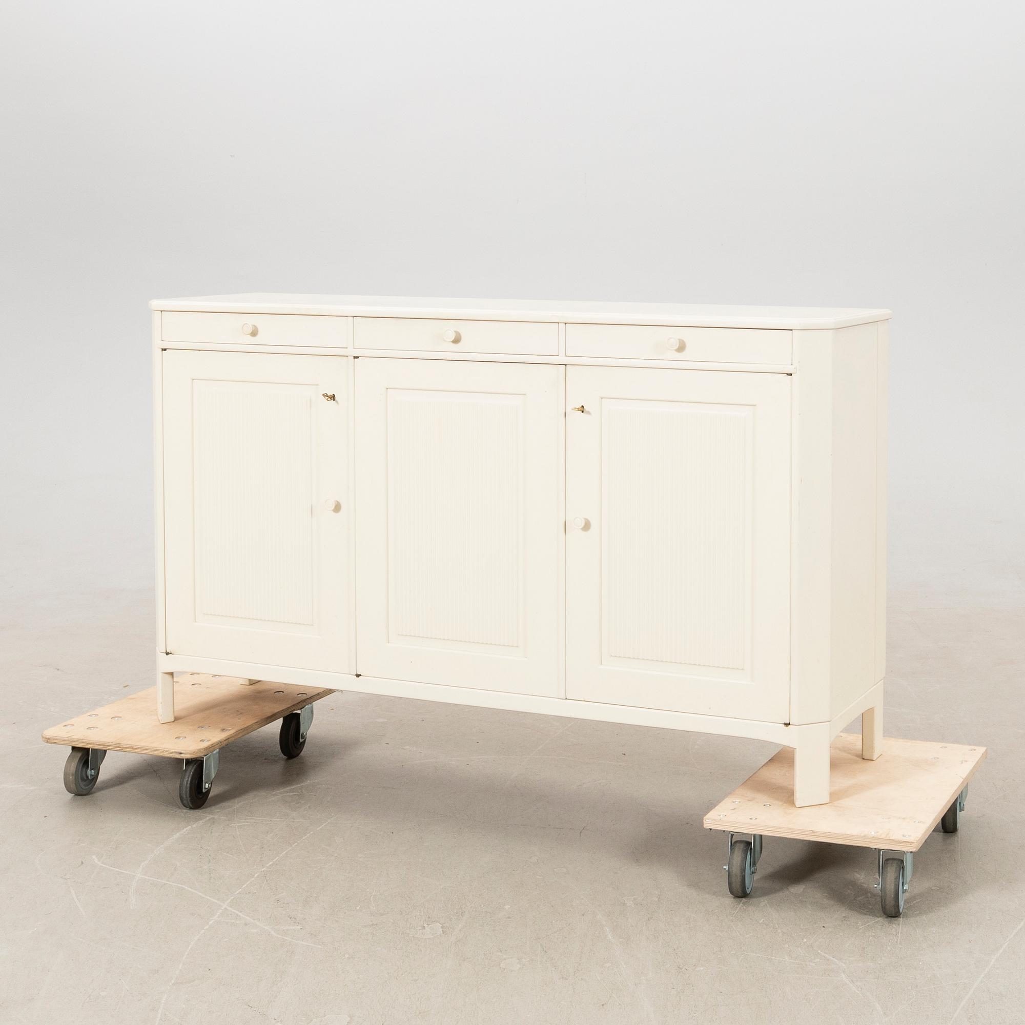Carl Malmsten, sideboard "Herrgården" Waggeryds Möbelfabrik, second half of the 20th century.