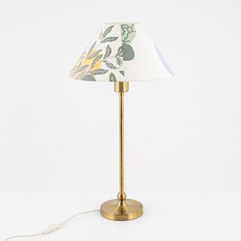 Josef Frank, bordslampa, modell 2569, Firma Svenskt Tenn.