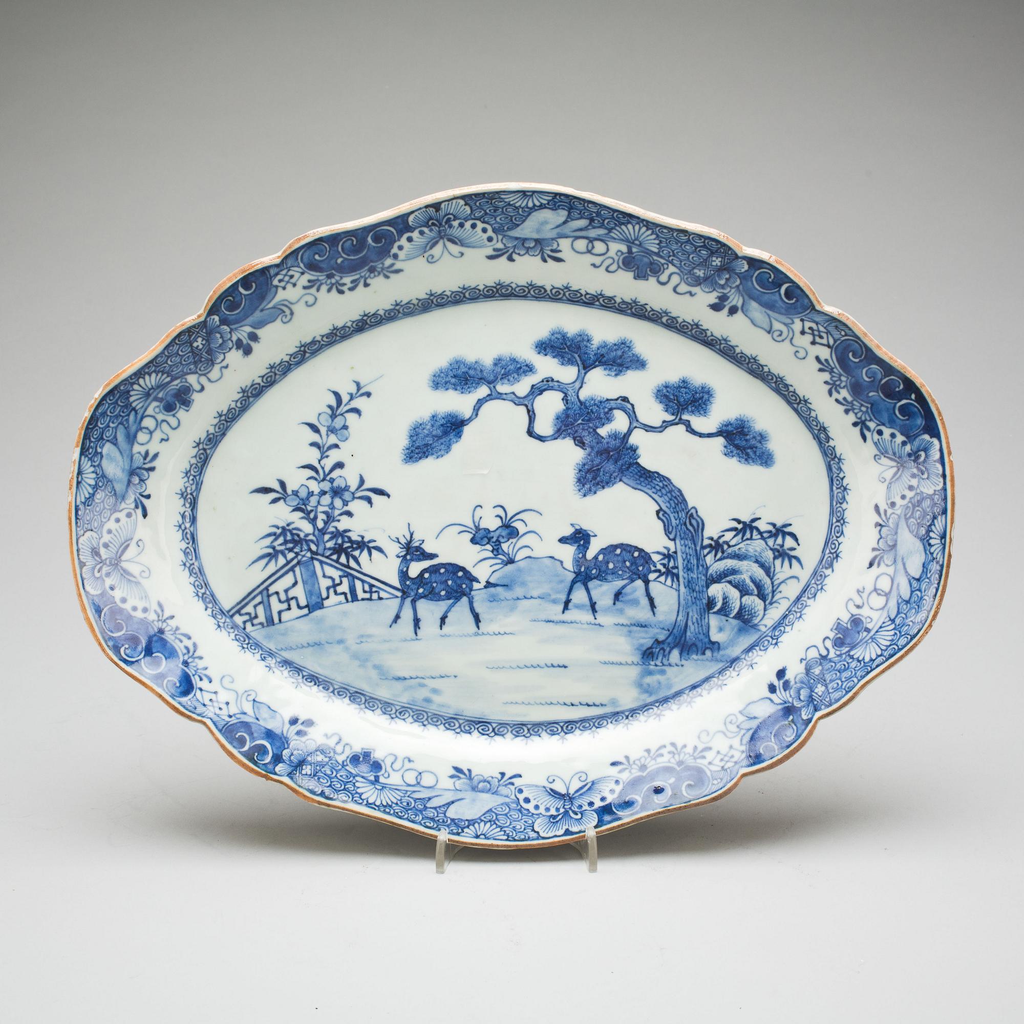 STEKFAT, porslin. Kina, Qianlong(1736-1795).