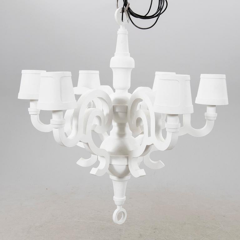 Studio Job, a pair ceiling chandelier, "Paper chandelier L" for Moooi 2000s.