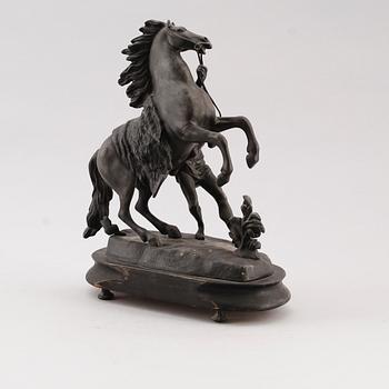 GUILLIAUME COUSTOU, efter, skulptur s k Marlyhäst, signerad, 1800-/1900-tal.