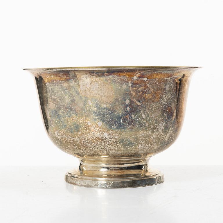 Johan Petter Grönvall, a Swedish parcel-gilt silver bowl, Stockholm 1822.