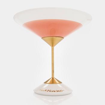 Pauli Vuorisalo, taide-esine, signeerattu Pauli Vuorisalo.