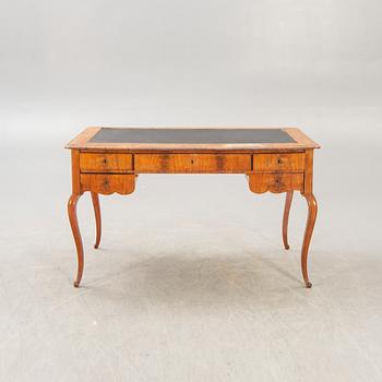 Skrivbord nyrokoko sent 1800-tal.
