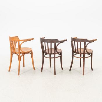 A set of six bent wood chairs by Thonet from the first half of the 20th century.