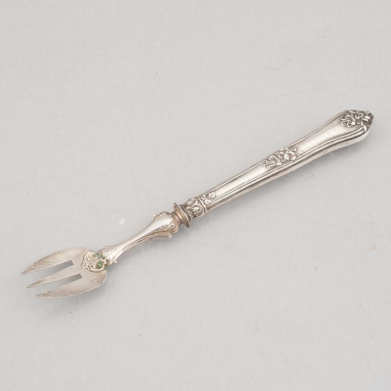 A Set of Six French Silver Oyster Forks, Paris circa 1900.