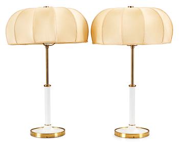 449. A pair Josef Frank brass and white lacquered table lamps, Svenskt Tenn, model 2466.