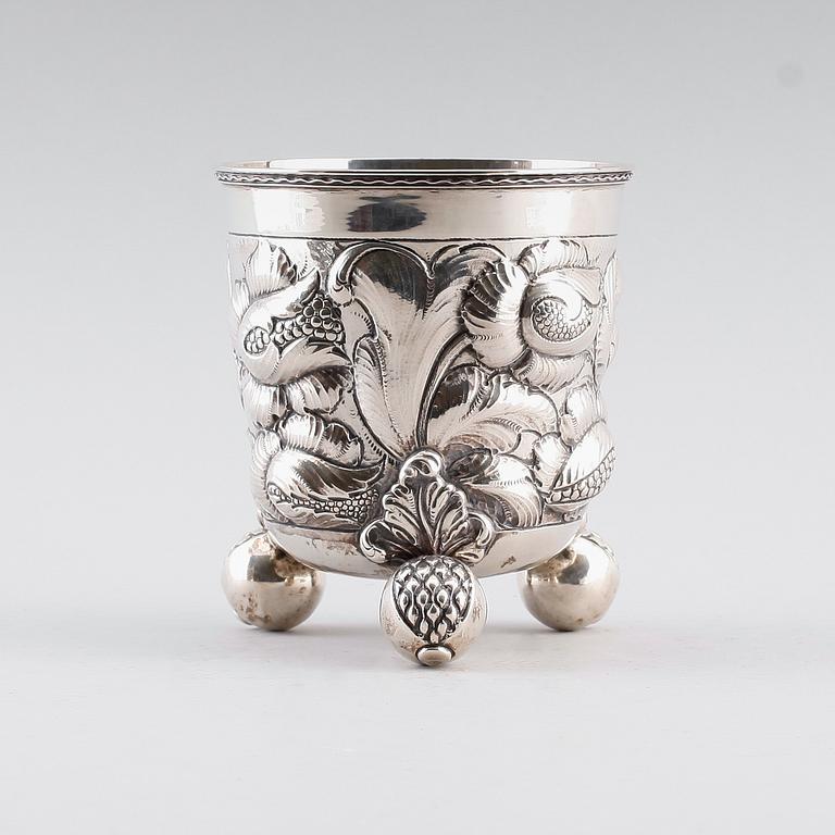 BÄGARE, silver 830, barockstil, möjligen Axel Salomonsen, Köpenhamn, 1900-talets mitt. Vikt ca 493 gram.