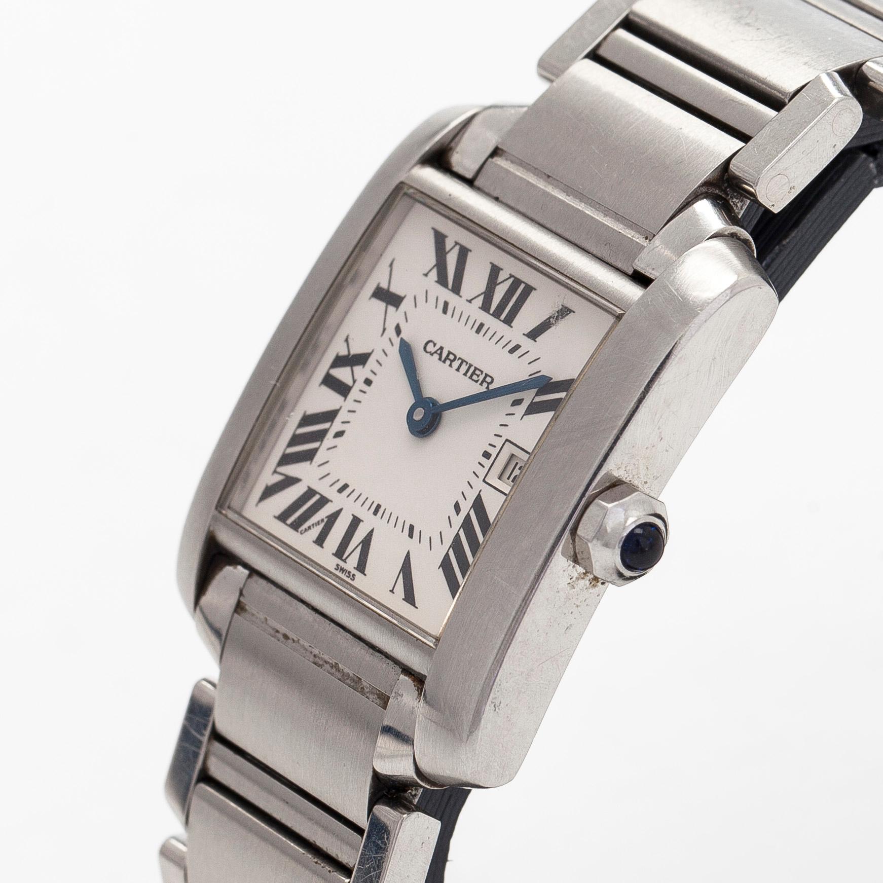Cartier, Tank, Francaise, rannekello, 30 x 25 mm.