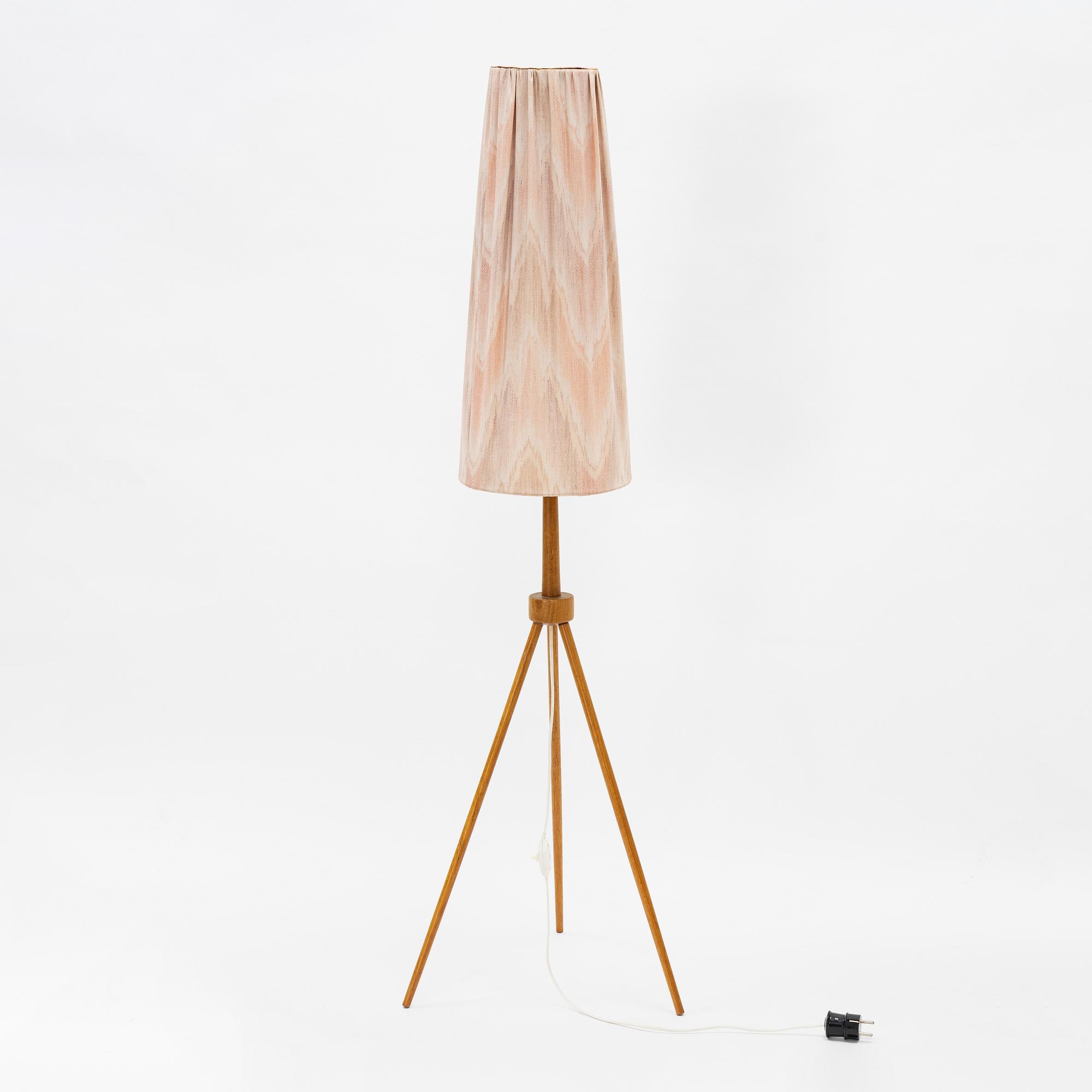 A 1960's floor lamp.