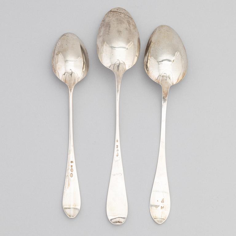 Three Danish silver serving spoon, Assay Master Mark of Frederik Fabritius (1787-1823).