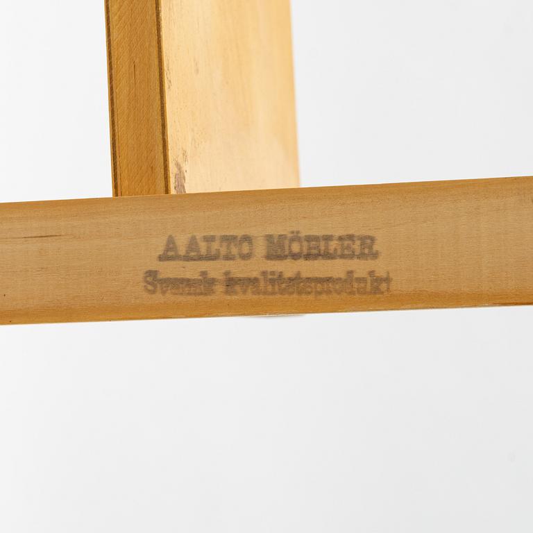 Alvar Aalto, a bookcase, Aalto Möbler Hedemora, Sweden, mid 20th Century.
