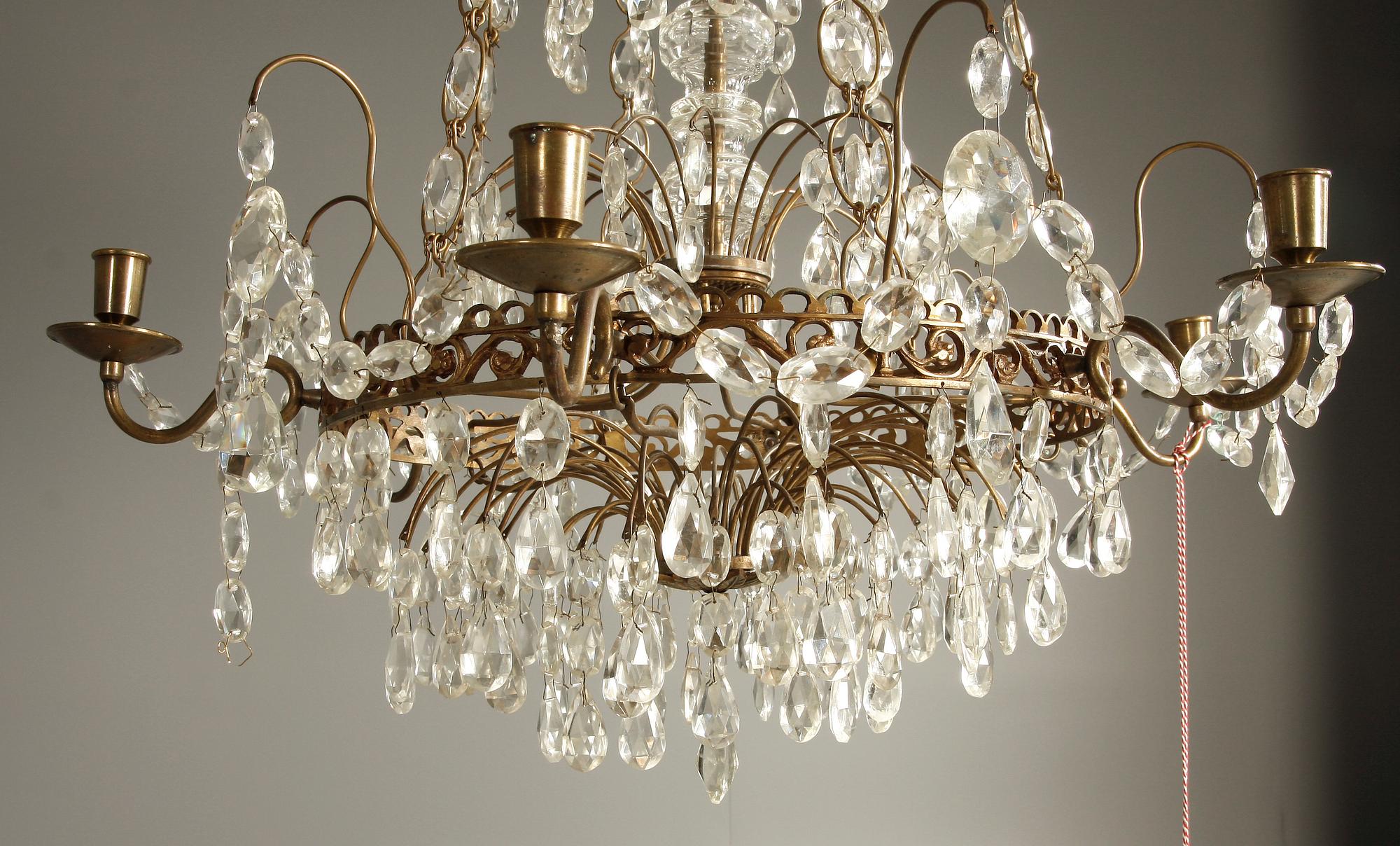 LJUSKRONA, gustaviansk stil, sk Hagamodell, 1900-talets början. H 78.