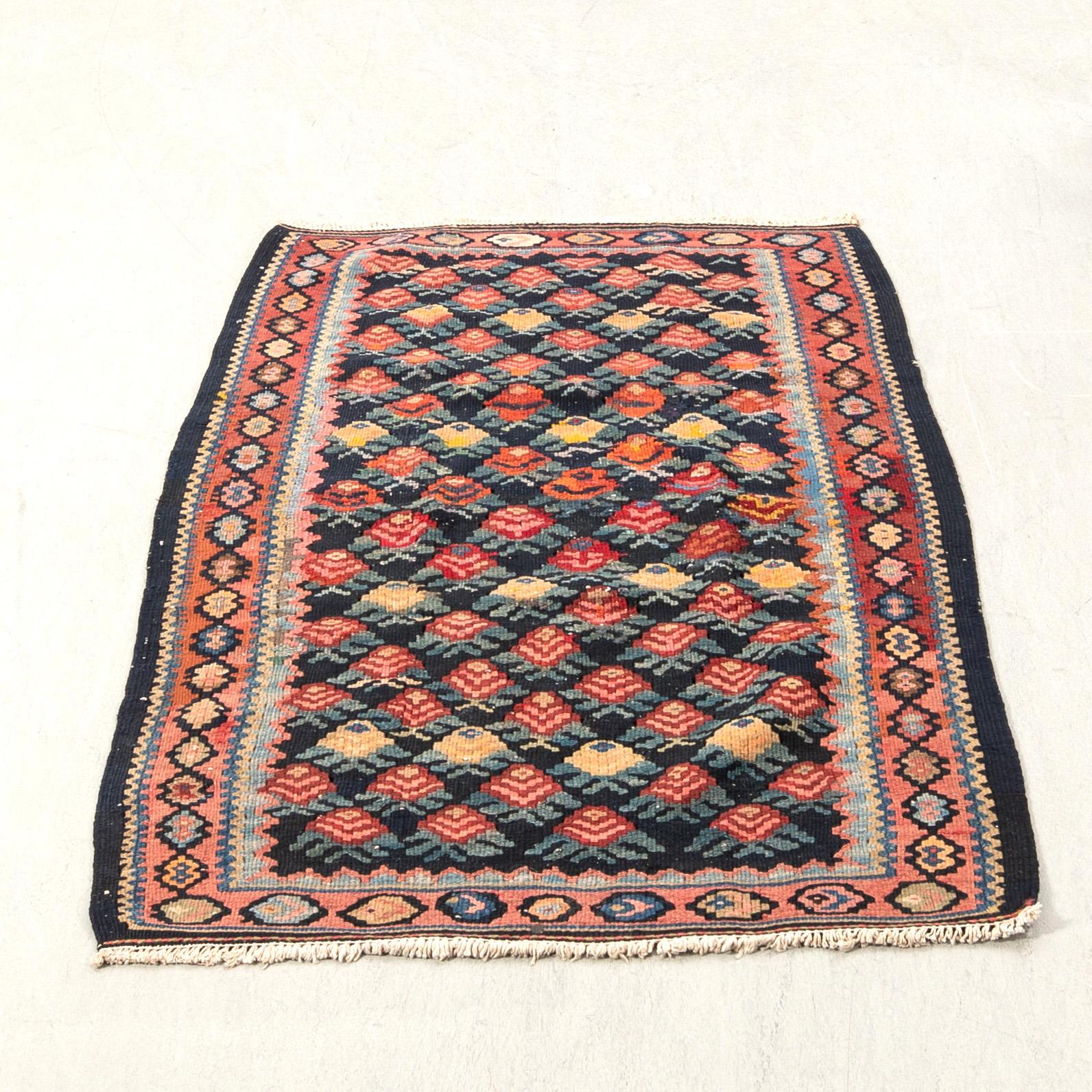 Matta Bidjar kelim antik ca 132x83 cm.