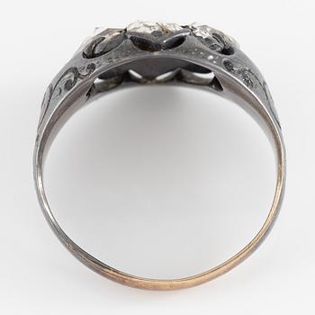Ring, silver with rose-cut diamonds.