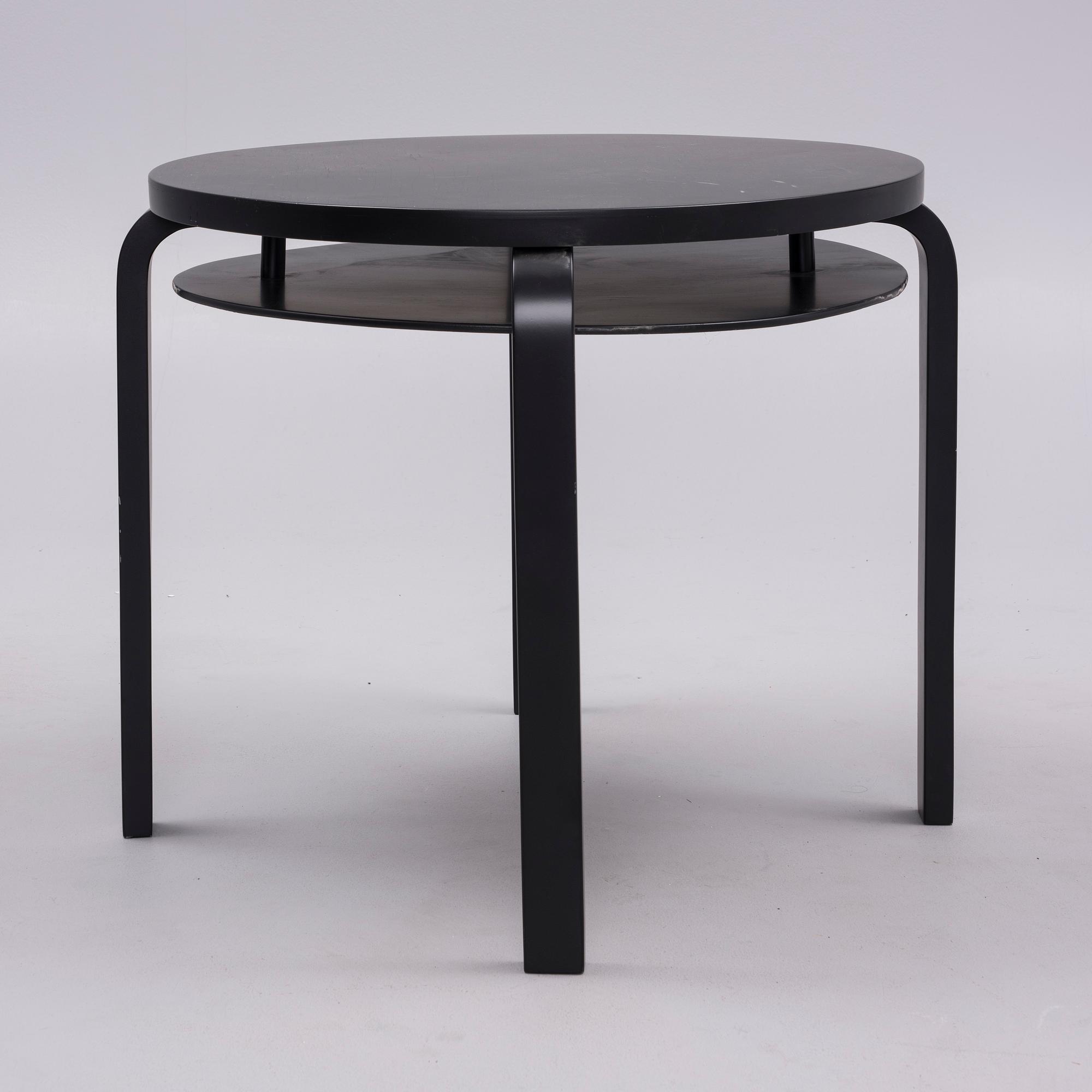 BORD, modell  907B, Alvar Aalto Artek, 1900-talets slut.