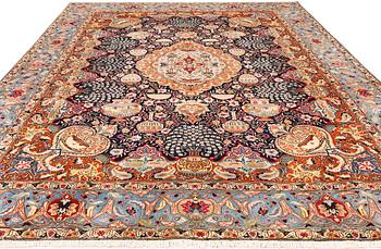 A pictorial Kashmar carpet, approx. 367 x 278 cm.