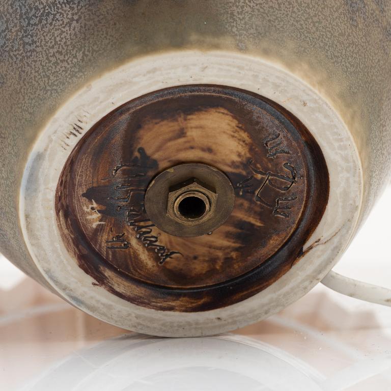 Carl-Harry Stålhane, unik bordslampa, stengods, Rörstrand, signerad och daterad -49.