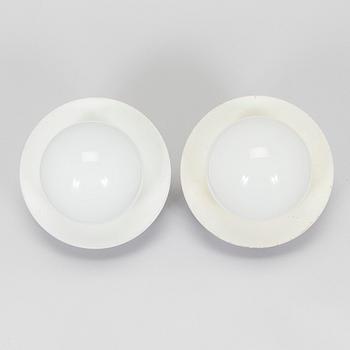 Paavo Tynell, a pair of 1930s wall light, model 2602 Taito, 1930s.