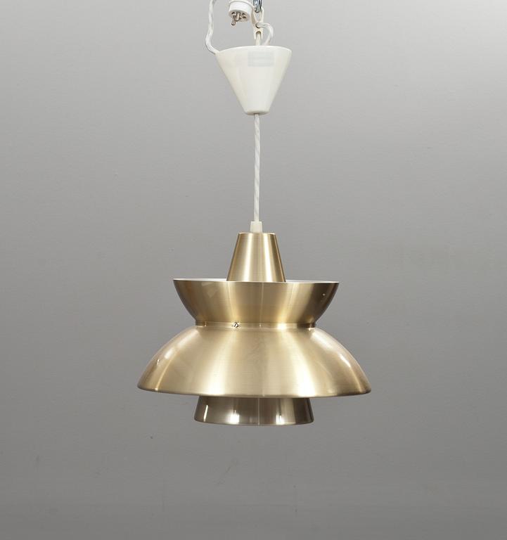 TAKLAMPA, Jörn Utzon för Louis Poulsen, Danmark.