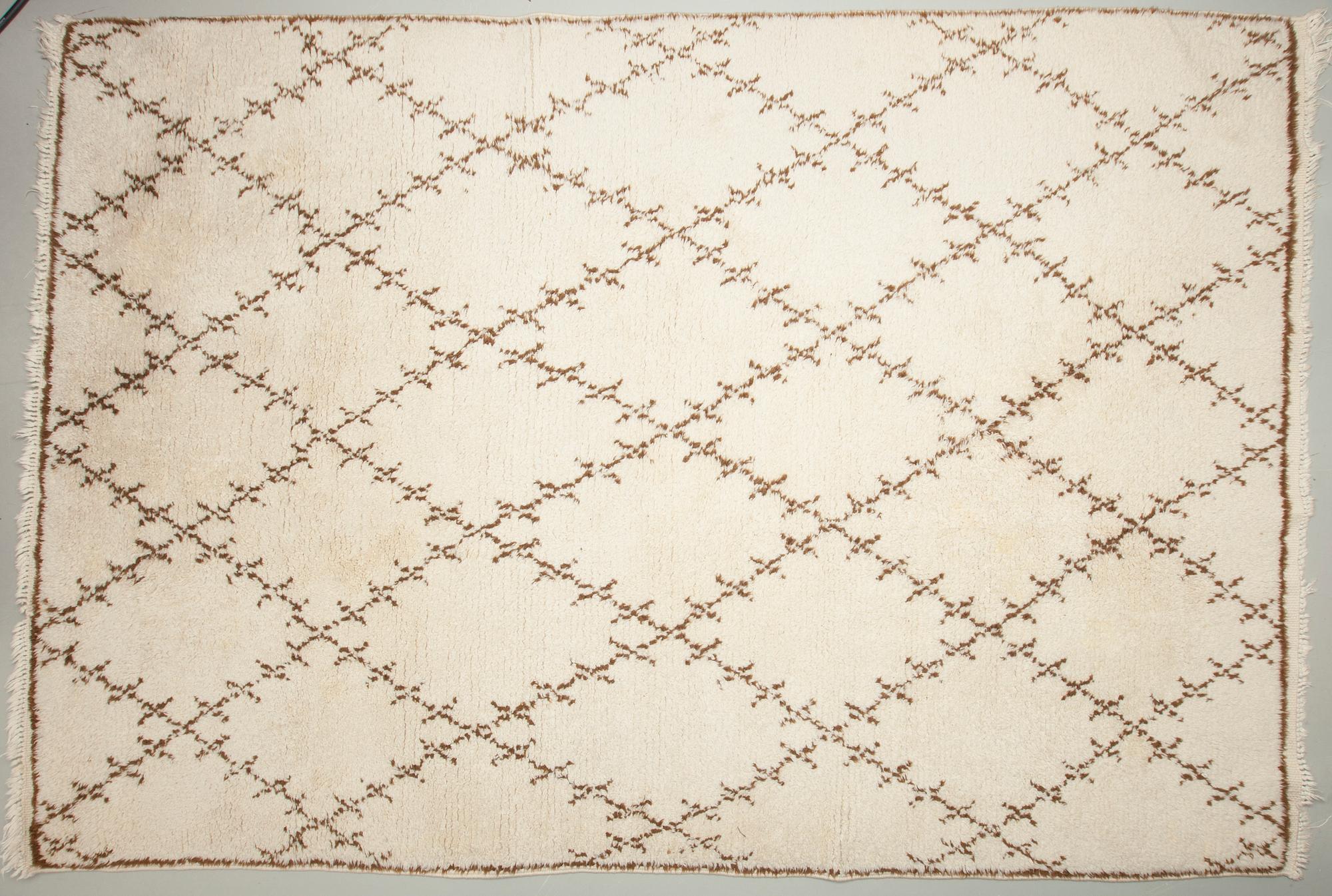 MATTA, nomadmatta, 1900-talets senare hälft. Ca 228x156 cm.