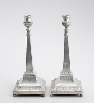 LJUSSTAKAR, 1 par, tenn, Martin Artedius, Norrköping 1800.